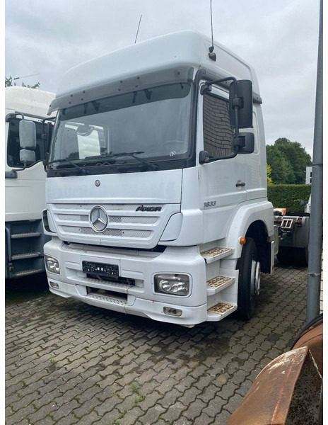 Mercedes-Benz 1833LS G.Haus/Hochdach - Tractor: foto 1 Mercedes-Benz 1833LS G.Haus/Hochdach - Tractor: foto 1