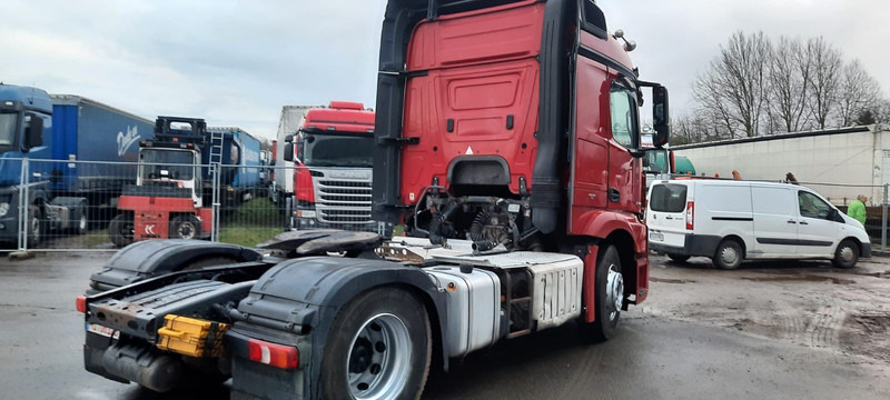 Mercedes-Benz 1842 Actros MP4 G.Haus/Hochdach Vollbaust - Tractor: foto 5 Mercedes-Benz 1842 Actros MP4 G.Haus/Hochdach Vollbaust - Tractor: foto 5