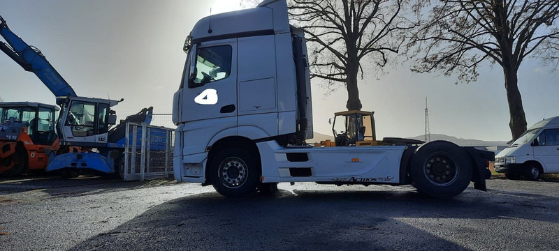 Tractor Mercedes-Benz 1845 Actros MP 4: foto 6