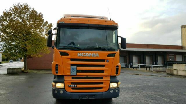 Scania P380PS SZM 4x2 Kipperhydaulik - Tractor: foto 2 Scania P380PS SZM 4x2 Kipperhydaulik - Tractor: foto 2