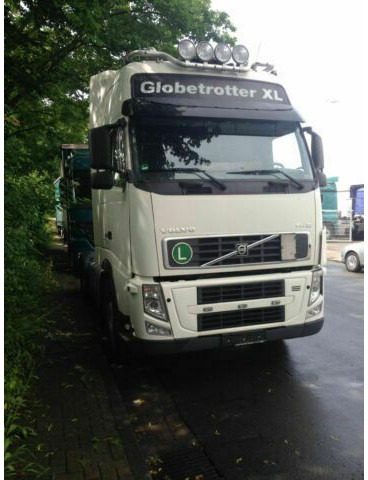 Volvo FH 440 G.Haus-Hochdach Euro:4 German Truck - Tractor: foto 3 Volvo FH 440 G.Haus-Hochdach Euro:4 German Truck - Tractor: foto 3