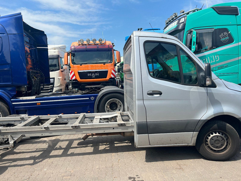 Mercedes-Benz Sprinter III 314 cdi Fahrgestell Klima Vollaust - Veículo comercial: foto 4 Mercedes-Benz Sprinter III 314 cdi Fahrgestell Klima Vollaust - Veículo comercial: foto 4