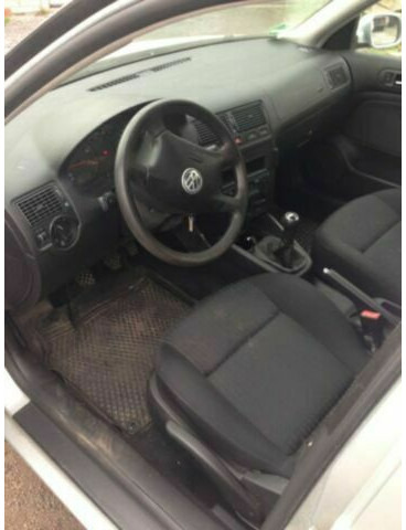 Volkswagen Golf Variant 1.9 TDI Comfortline - Automóvel: foto 5 Volkswagen Golf Variant 1.9 TDI Comfortline - Automóvel: foto 5