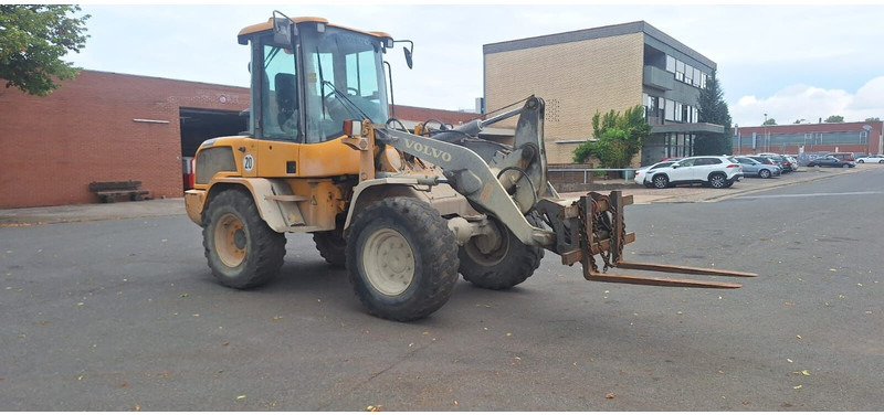 Volvo L30G - Pá carregadora de rodas: foto 1 Volvo L30G - Pá carregadora de rodas: foto 1