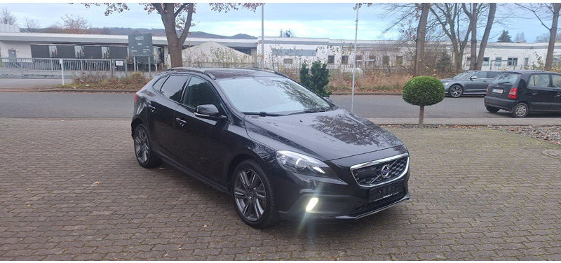 Volvo V40 Cross Country You! - Automóvel: foto 1 Volvo V40 Cross Country You! - Automóvel: foto 1