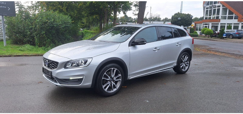 Volvo V60 Cross Country Summum AWD - Automóvel: foto 4 Volvo V60 Cross Country Summum AWD - Automóvel: foto 4
