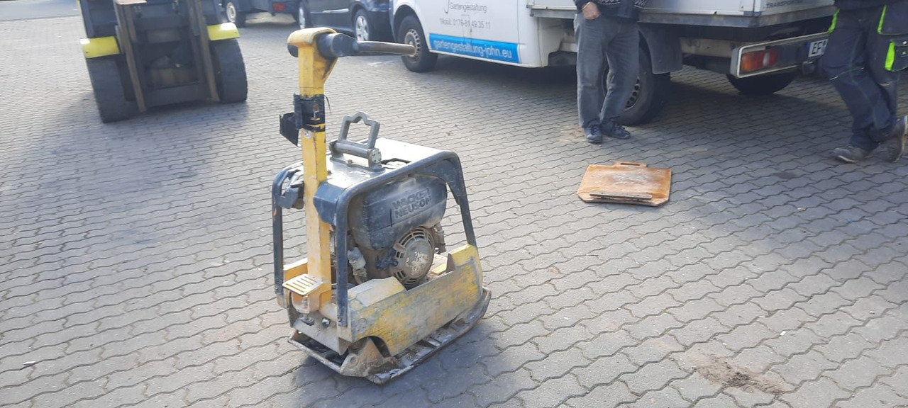 Wacker Rüttelplatte DPU 3050H - Placas vibratórias: foto 3 Wacker Rüttelplatte DPU 3050H - Placas vibratórias: foto 3