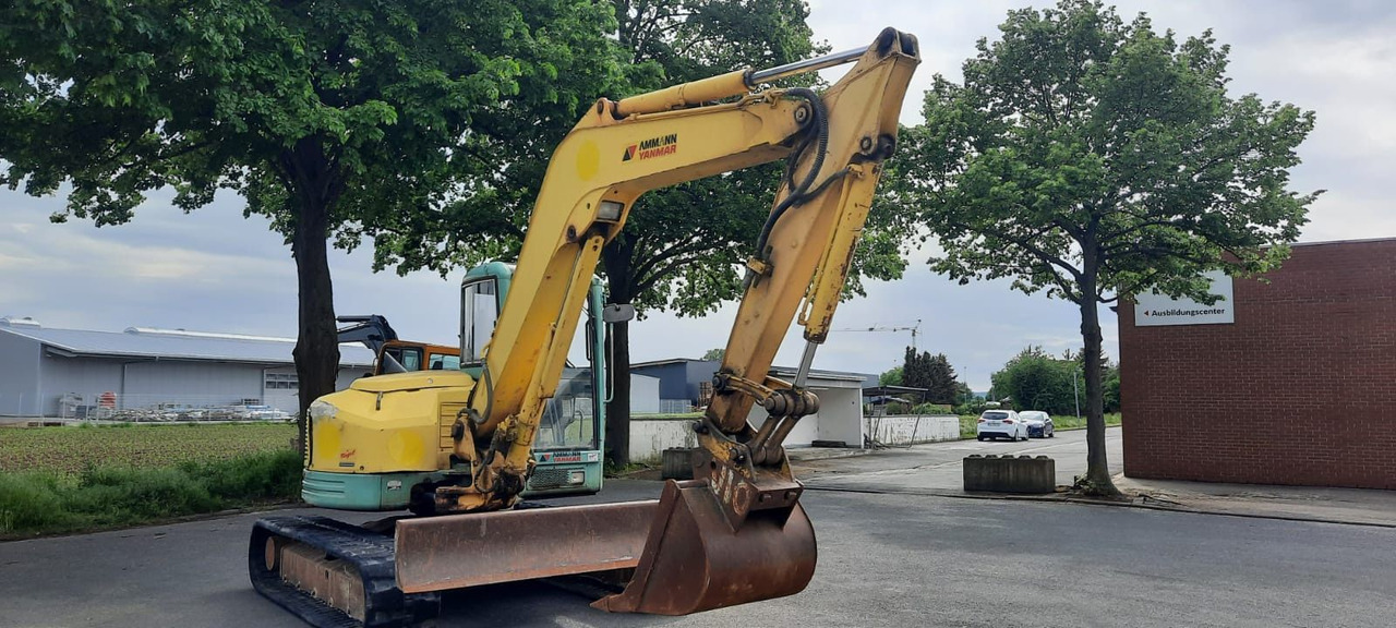 Yanmar Vio 70 - Mini escavadeira: foto 1 Yanmar Vio 70 - Mini escavadeira: foto 1