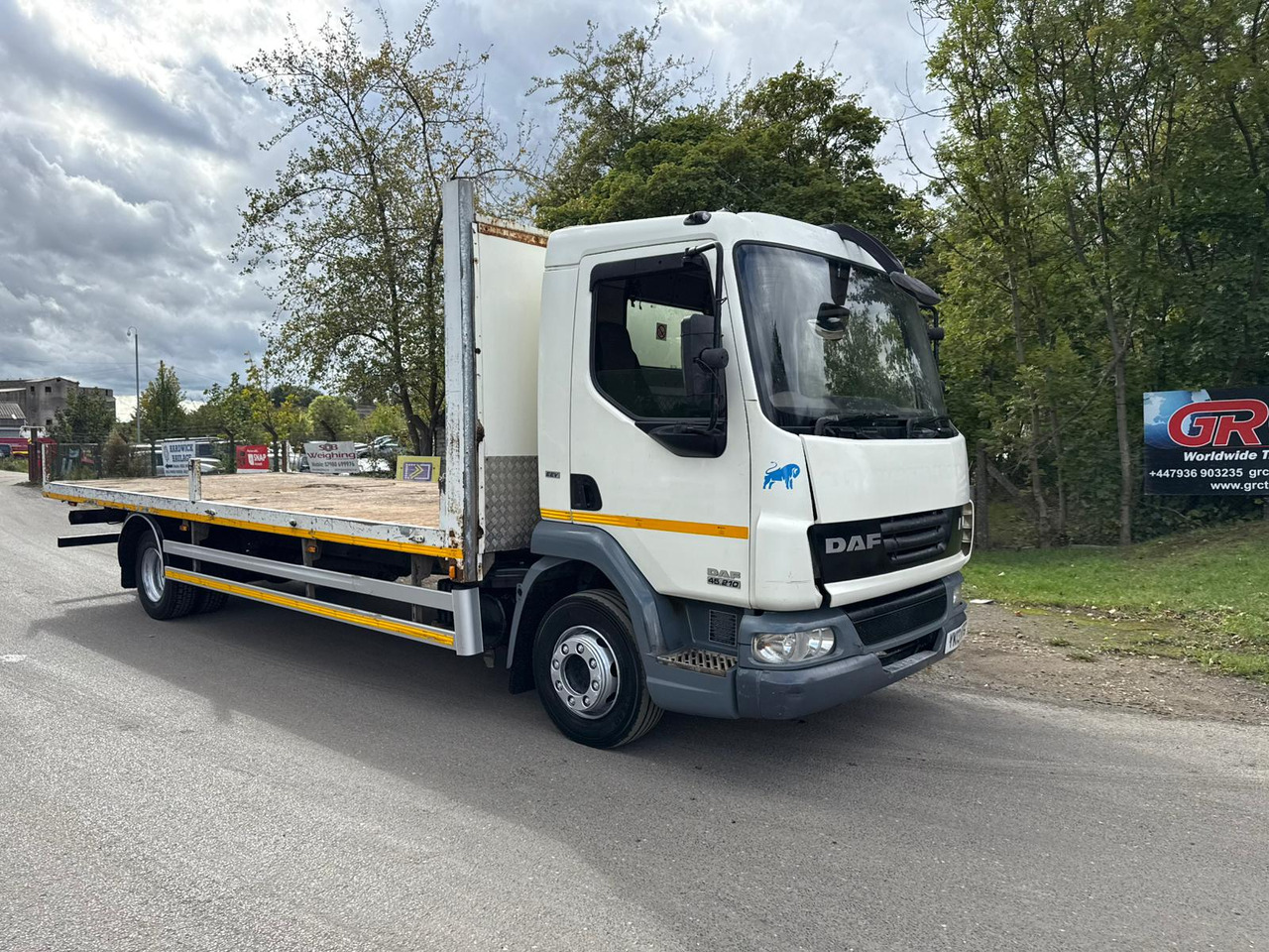 2013 DAF LF Flatbed Truck - Camião de caixa aberta/ Plataforma: foto 1 2013 DAF LF Flatbed Truck - Camião de caixa aberta/ Plataforma: foto 1