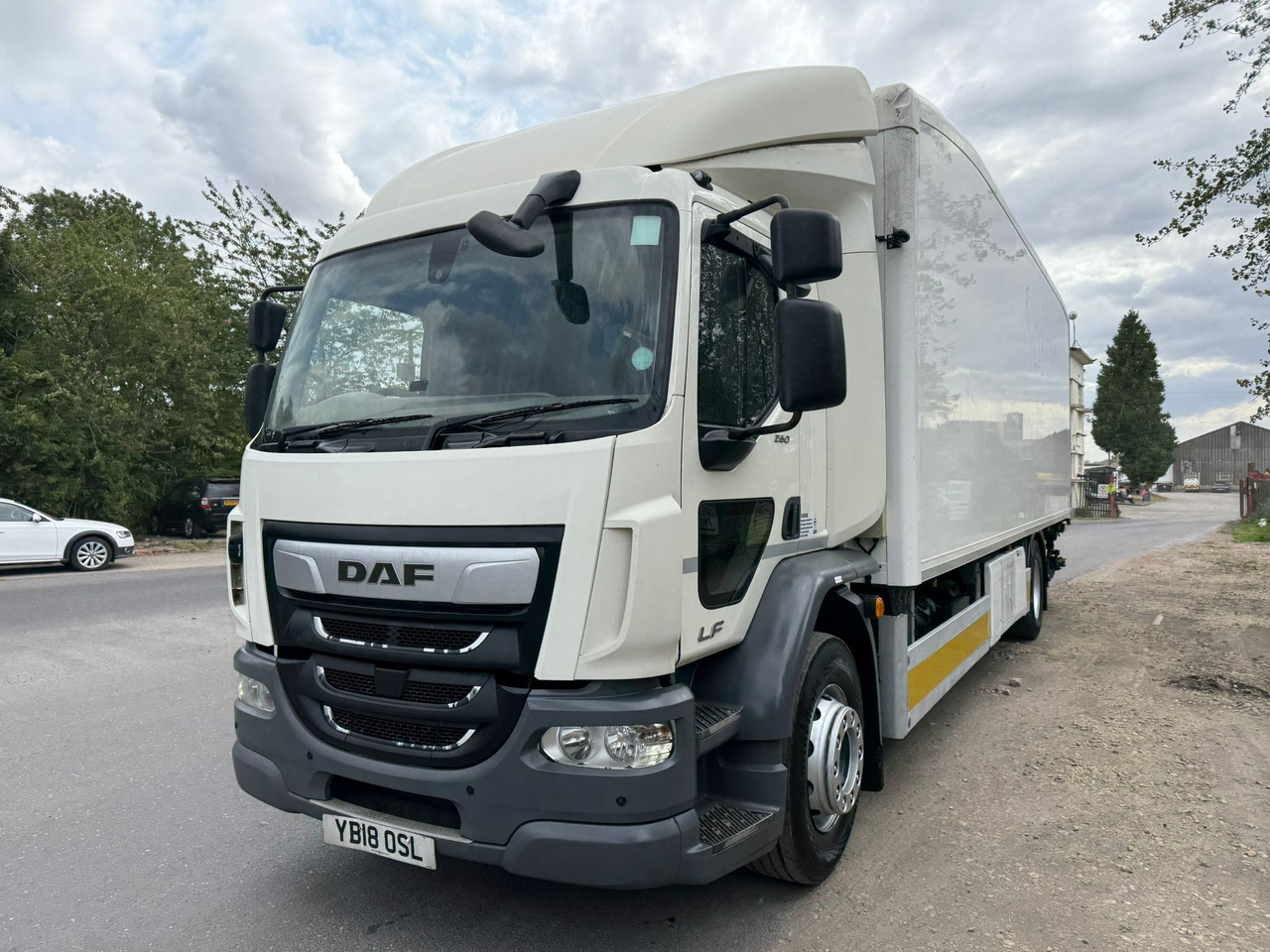 2014 DAF LF 280 Refrigerated Truck - Camião frigorífico: foto 2 2014 DAF LF 280 Refrigerated Truck - Camião frigorífico: foto 2