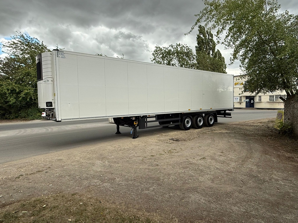 2017 Schmitz Cargobull Twin Evaporator Fridge Trailer - Semi-reboque frigorífico: foto 4 2017 Schmitz Cargobull Twin Evaporator Fridge Trailer - Semi-reboque frigorífico: foto 4