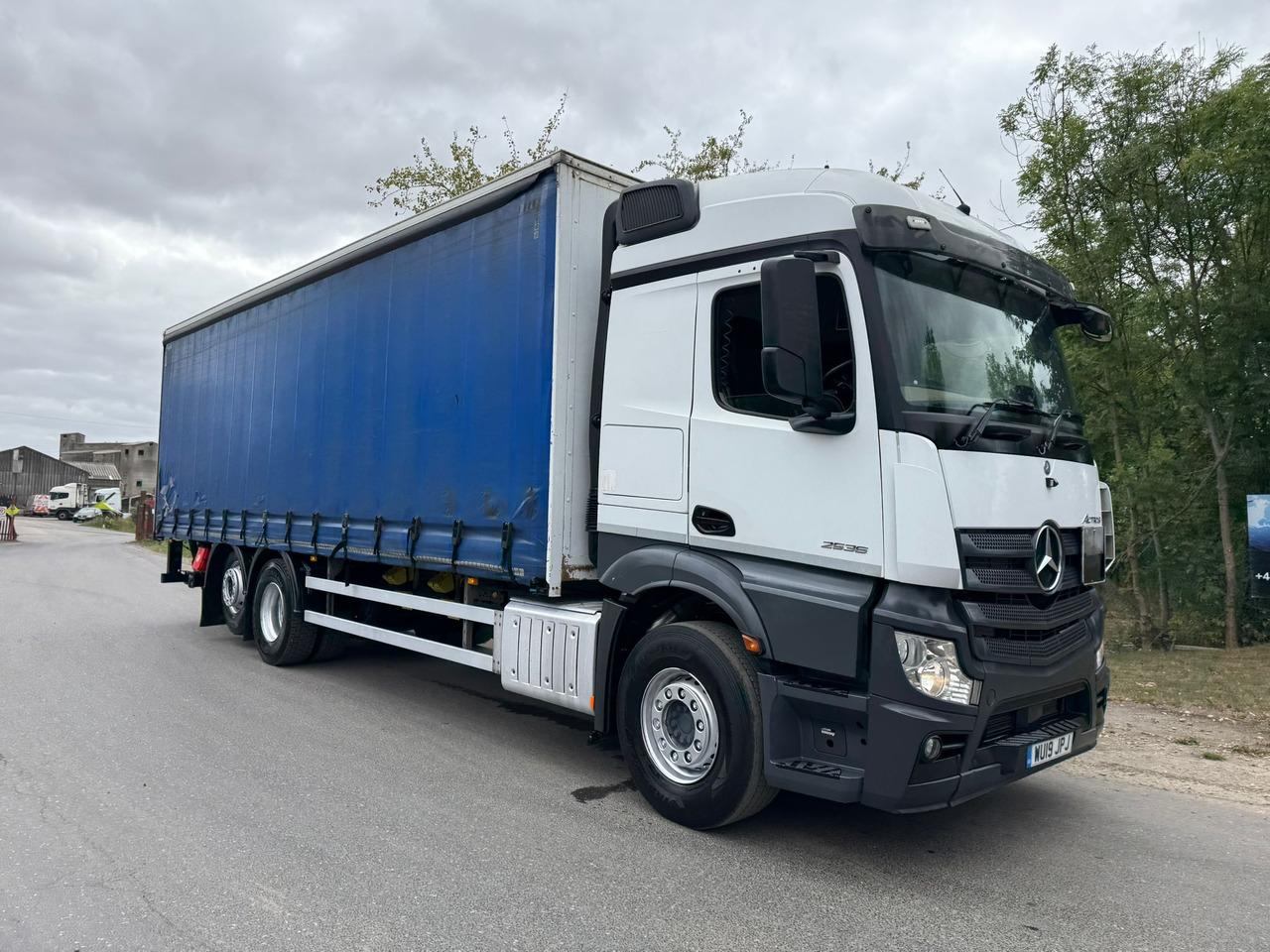 2019 Mercedes Actros 2536 Curtainside Truck - Camião de lona: foto 4 2019 Mercedes Actros 2536 Curtainside Truck - Camião de lona: foto 4