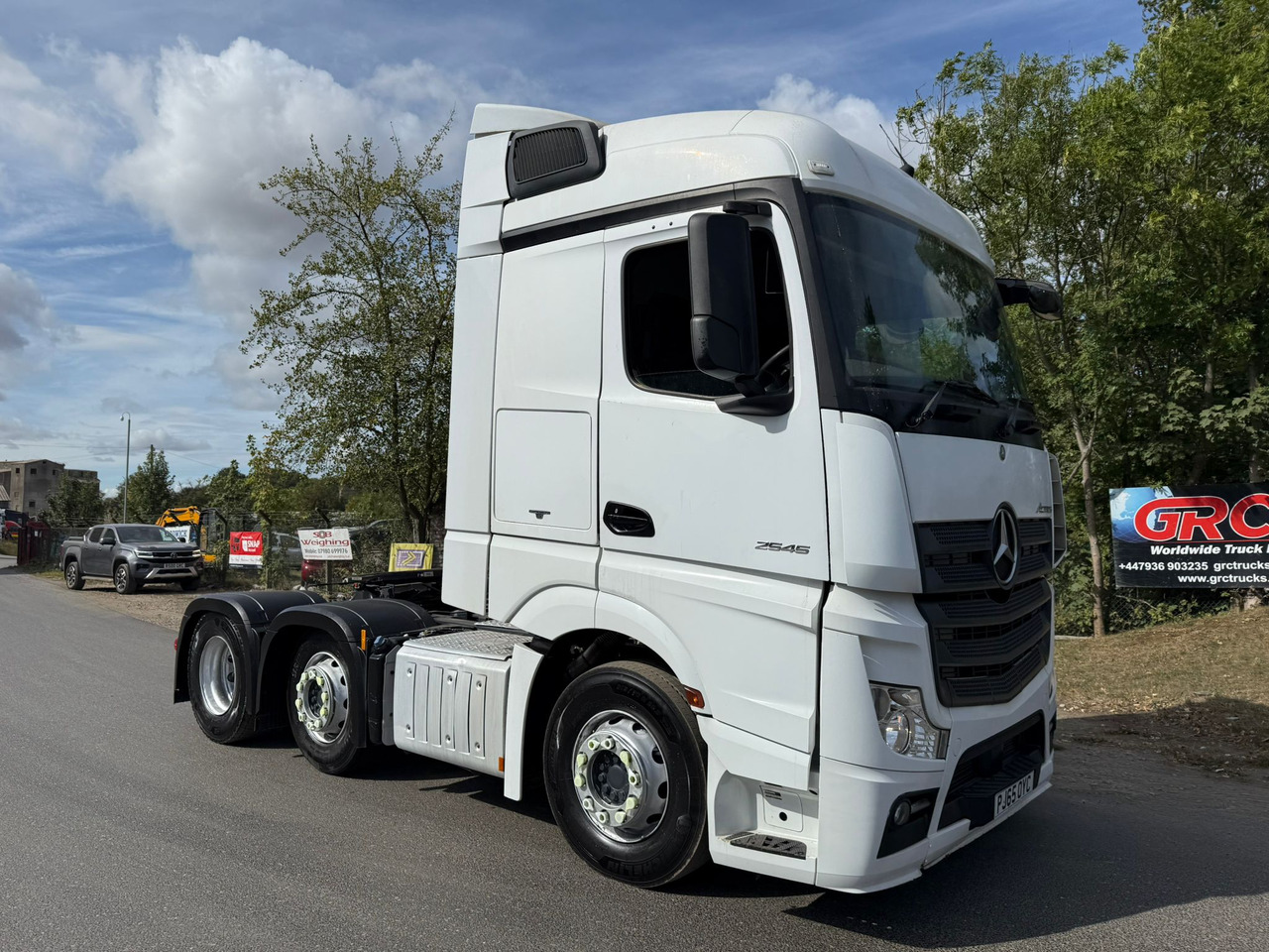 2015 Mercedes Benz 2545 Tractor Unit - Tractor: foto 4 2015 Mercedes Benz 2545 Tractor Unit - Tractor: foto 4