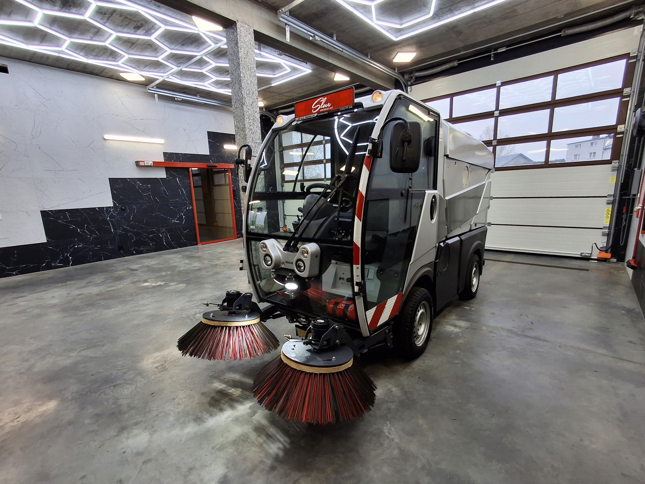 Bucher CityCat 1000 Zamiatarka Kehrmaschine PM10 - Varredora urbana: foto 2 Bucher CityCat 1000 Zamiatarka Kehrmaschine PM10 - Varredora urbana: foto 2