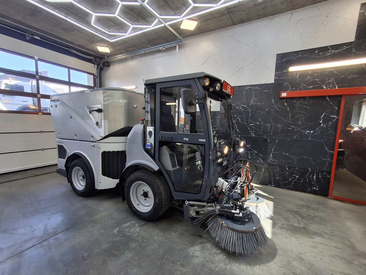 HAKO Citymaster 1600 Kehrmaschine Zamiatarka PM2.5 Euro 6 2019r - Varredora urbana: foto 4 HAKO Citymaster 1600 Kehrmaschine Zamiatarka PM2.5 Euro 6 2019r - Varredora urbana: foto 4