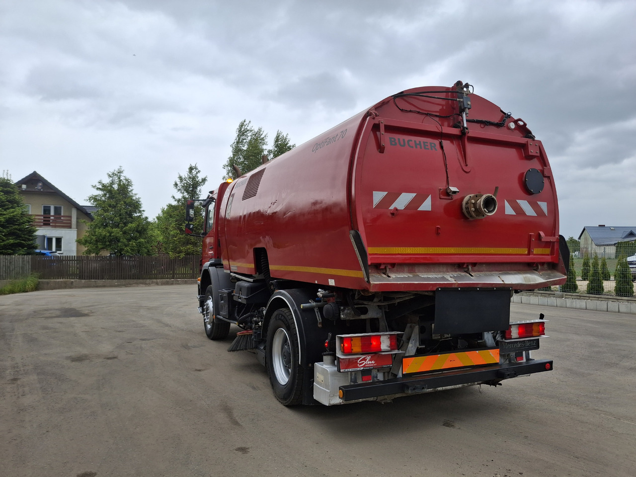 MERCEDES-BENZ Axor 1829 Zamiatarka Kehrmaschine BUCHER 2 Motoren Karcher PM10 Odchwaszczarka Sweeper - Varredora urbana: foto 3 MERCEDES-BENZ Axor 1829 Zamiatarka Kehrmaschine BUCHER 2 Motoren Karcher PM10 Odchwaszczarka Sweeper - Varredora urbana: foto 3