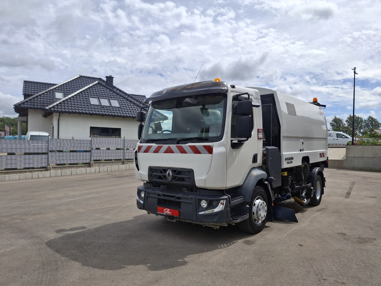 RENAULT D16 Zamiatarka Kehrmaschine FAUN Euro 6 PM10 Szczotki L/R Karcher Rura Do Liści 2 Motoren - Varredora urbana: foto 2 RENAULT D16 Zamiatarka Kehrmaschine FAUN Euro 6 PM10 Szczotki L/R Karcher Rura Do Liści 2 Motoren - Varredora urbana: foto 2