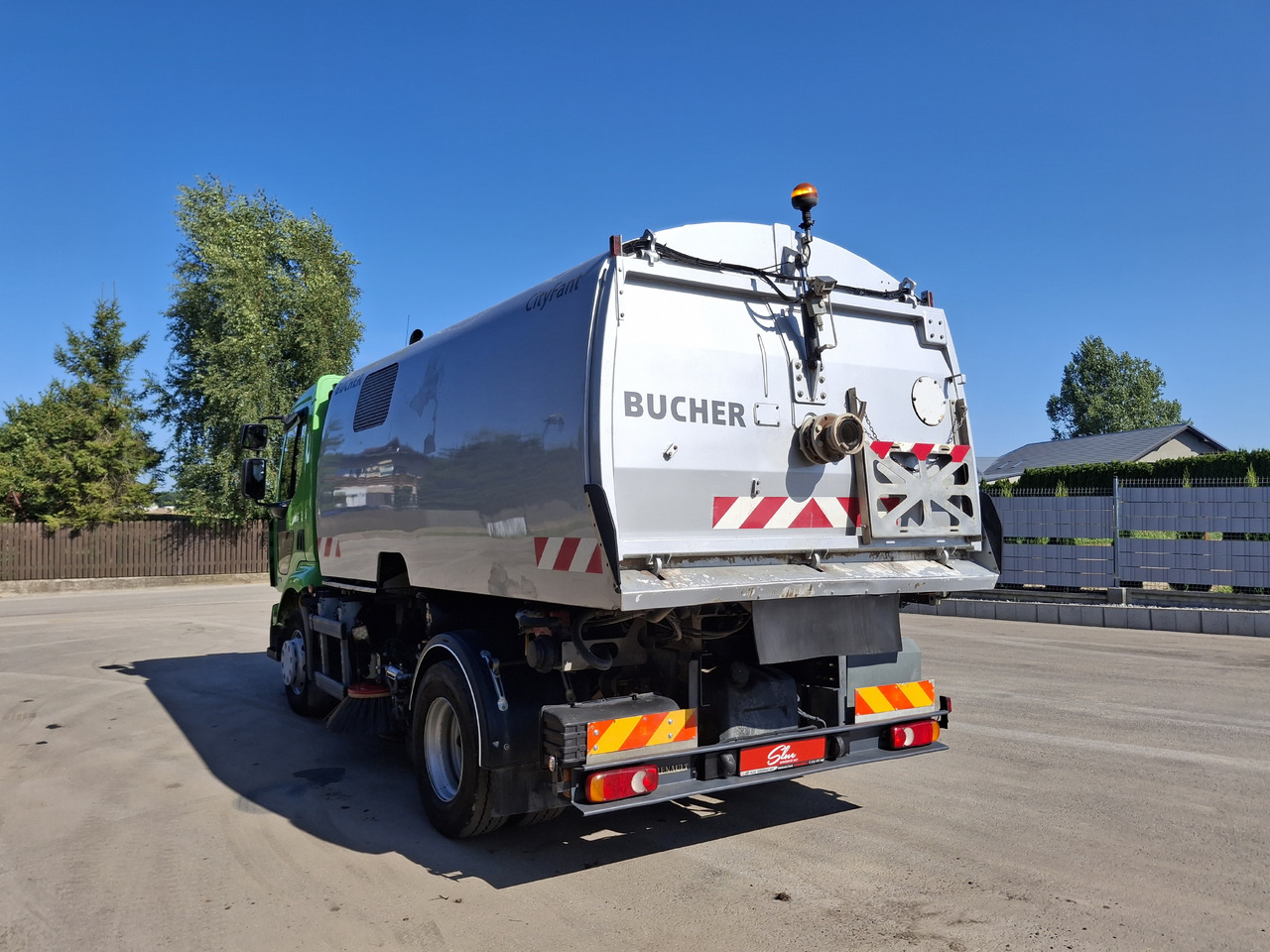 RENAULT Middlum 270 DXI Zamiatarka Kehrmaschine BUCHER Karcher L/R 2 Silniki 2 Motoren - Varredora urbana: foto 3 RENAULT Middlum 270 DXI Zamiatarka Kehrmaschine BUCHER Karcher L/R 2 Silniki 2 Motoren - Varredora urbana: foto 3