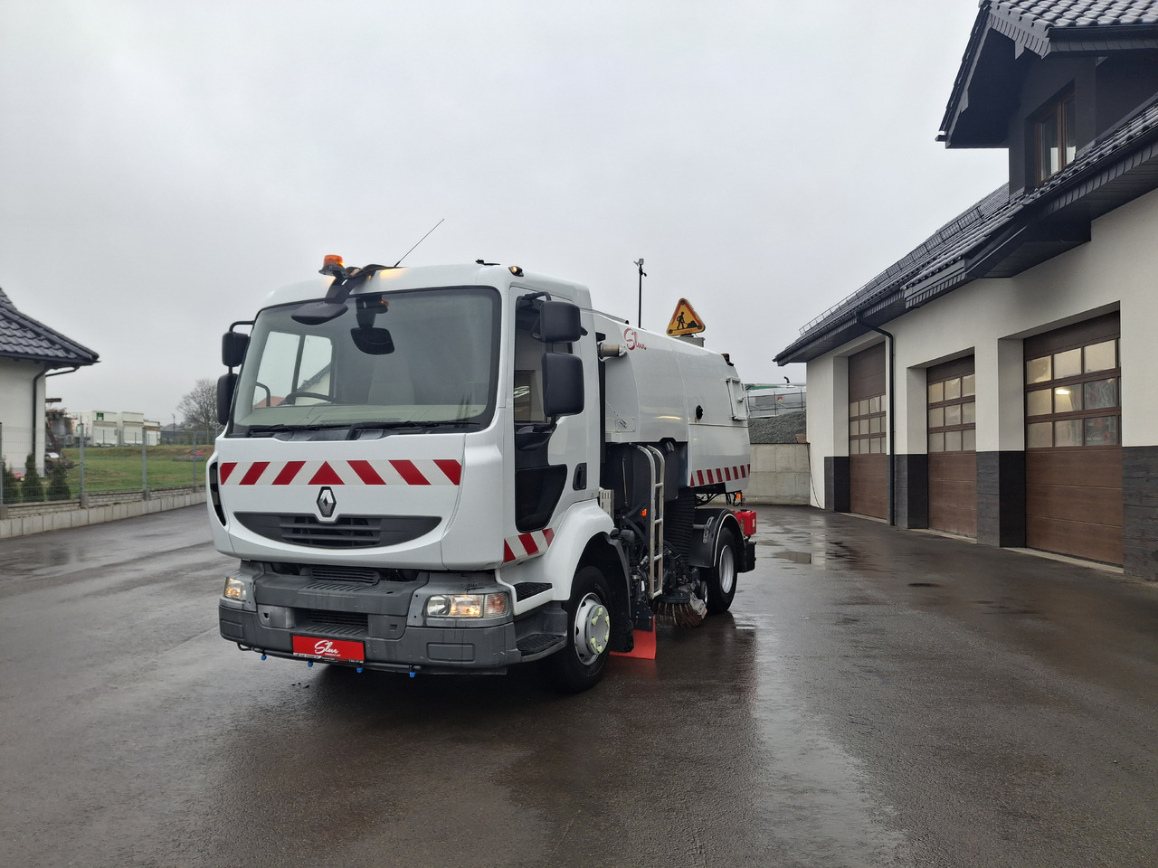 RENAULT Midlum 220 Zamiatarka Kehrmaschine Johnston 2 Motoren Szczotki L/R - Varredora urbana: foto 2 RENAULT Midlum 220 Zamiatarka Kehrmaschine Johnston 2 Motoren Szczotki L/R - Varredora urbana: foto 2