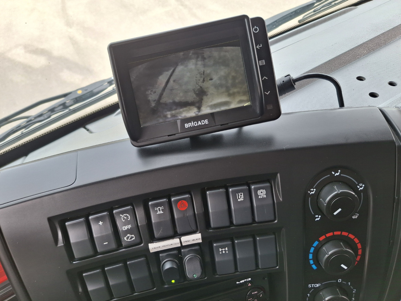 Veículo municipal/ Especial RENAULT D16 Polewaczka Karcher Straßenwaschanlage Euro 6: foto 18 Veículo municipal/ Especial RENAULT D16 Polewaczka Karcher Straßenwaschanlage Euro 6: foto 18