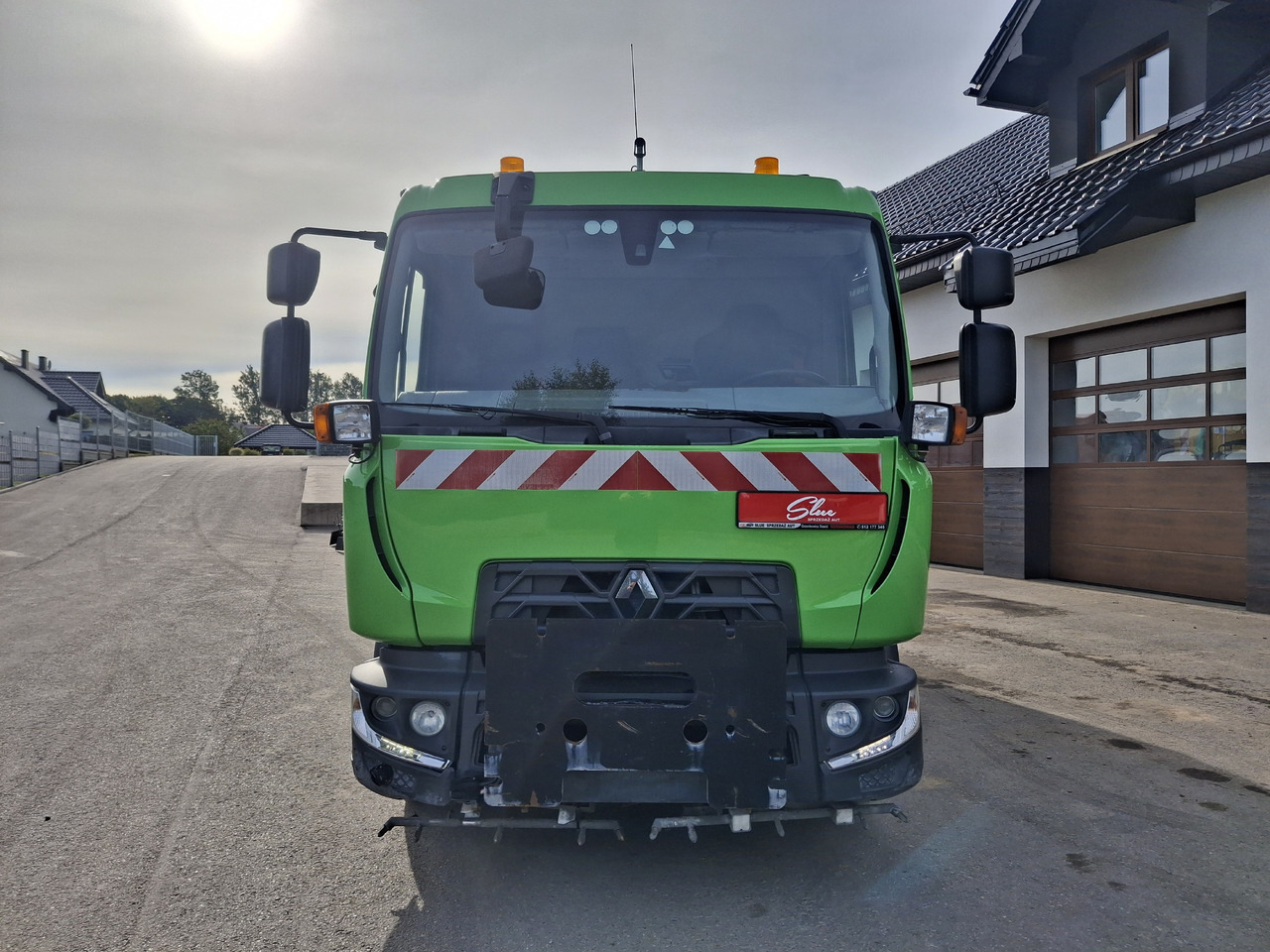 RENAULT D16 Polewaczka Karcher Straßenwaschanlage Euro 6 - Veículo municipal/ Especial: foto 2 RENAULT D16 Polewaczka Karcher Straßenwaschanlage Euro 6 - Veículo municipal/ Especial: foto 2