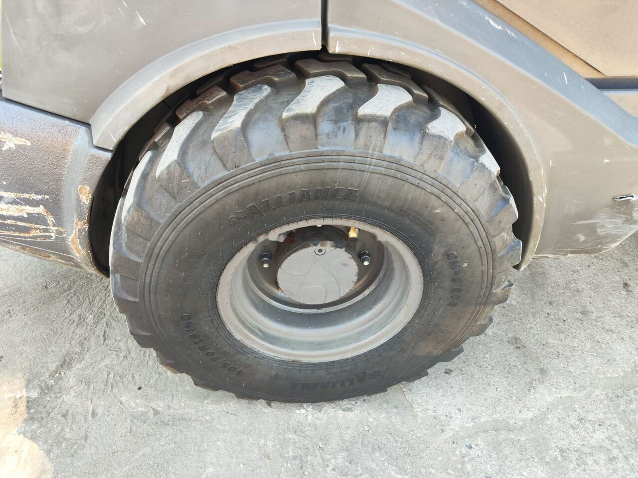 Pá carregadora de rodas Mecalac AX 1000: foto 15