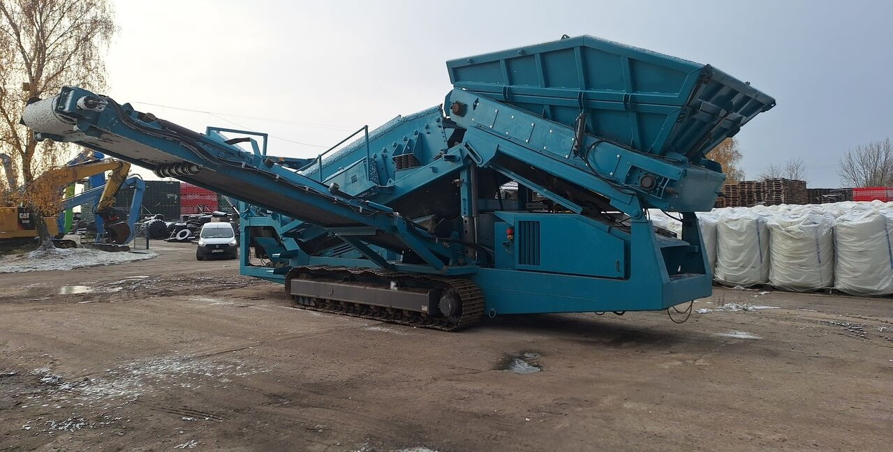 Powerscreen Warrior 1800 - Britadeira móvel: foto 1 Powerscreen Warrior 1800 - Britadeira móvel: foto 1