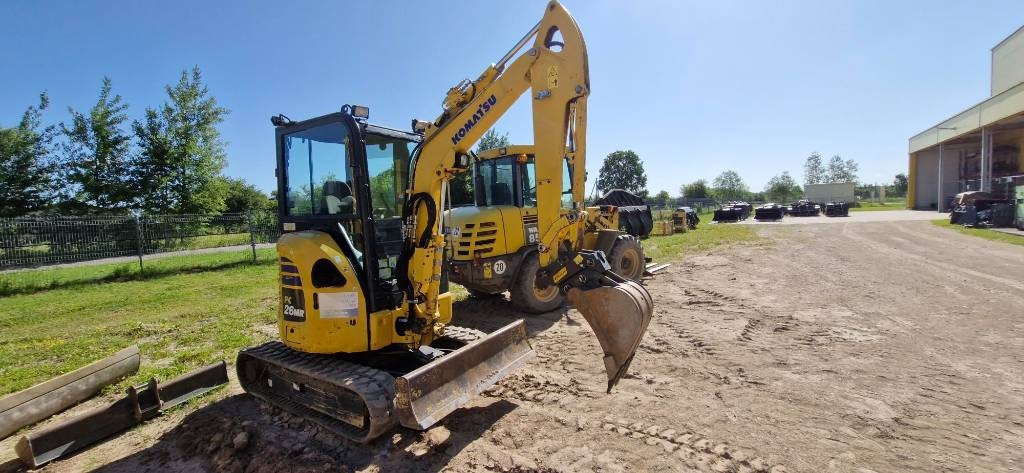 Komatsu PC 26 MR - Mini escavadeira: foto 3 Komatsu PC 26 MR - Mini escavadeira: foto 3