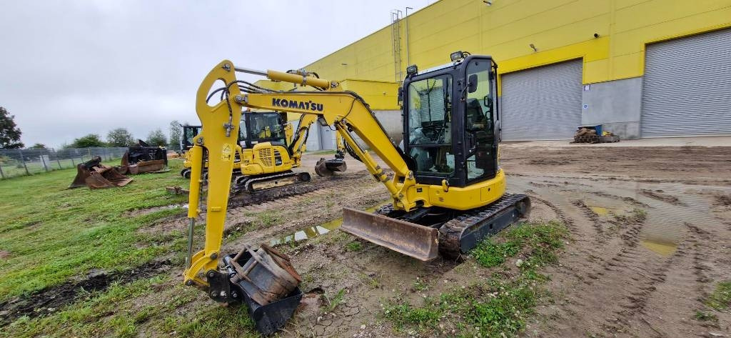 Komatsu PC 30 MR-5 - Mini escavadeira: foto 2 Komatsu PC 30 MR-5 - Mini escavadeira: foto 2