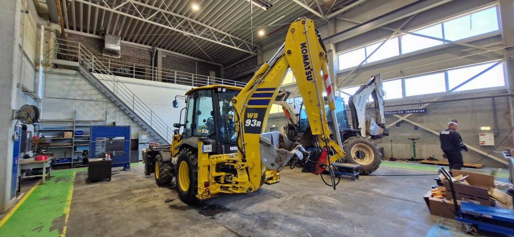 Komatsu WB 93 R - Retroescavadeira: foto 4 Komatsu WB 93 R - Retroescavadeira: foto 4