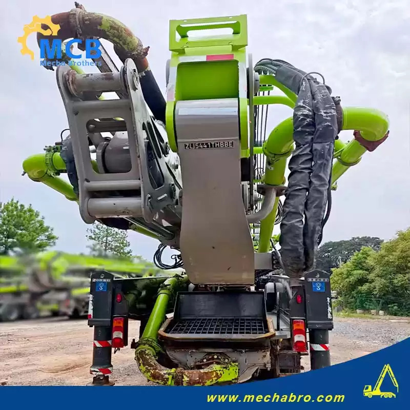 ZOOMLION ZLJ5441THBBE - Autobomba de betão: foto 4 ZOOMLION ZLJ5441THBBE - Autobomba de betão: foto 4