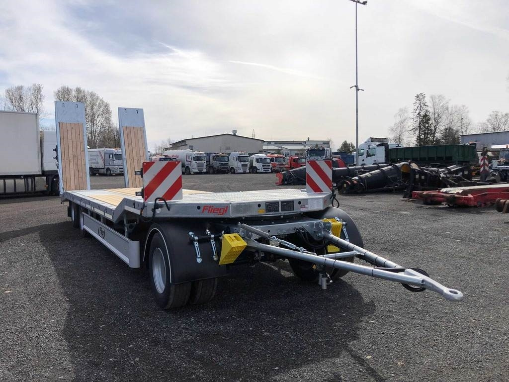 Fliegl DTS-S 300 - Reboque baixa: foto 4 Fliegl DTS-S 300 - Reboque baixa: foto 4