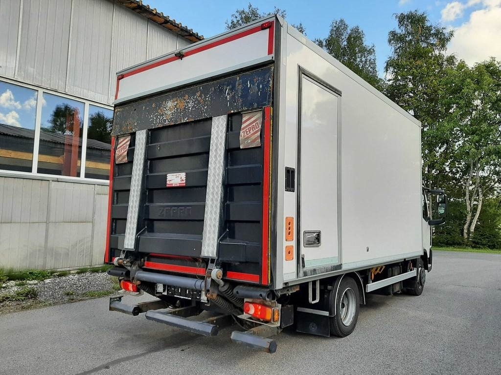 Renault D CAB 4X2 EURO6 - Camião furgão: foto 3 Renault D CAB 4X2 EURO6 - Camião furgão: foto 3