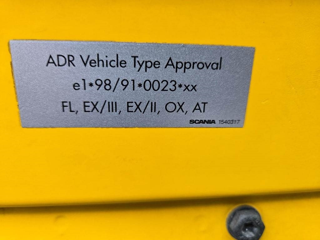 Caminhão limpa fossa Scania R420 6X2 ADR AMPHITECH VORTEX 13m³: foto 24 Caminhão limpa fossa Scania R420 6X2 ADR AMPHITECH VORTEX 13m³: foto 24