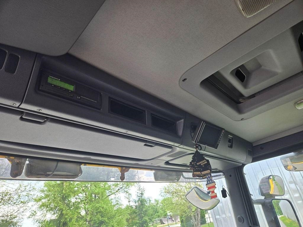 Caminhão limpa fossa Scania R420 6X2 ADR AMPHITECH VORTEX 13m³: foto 17 Caminhão limpa fossa Scania R420 6X2 ADR AMPHITECH VORTEX 13m³: foto 17