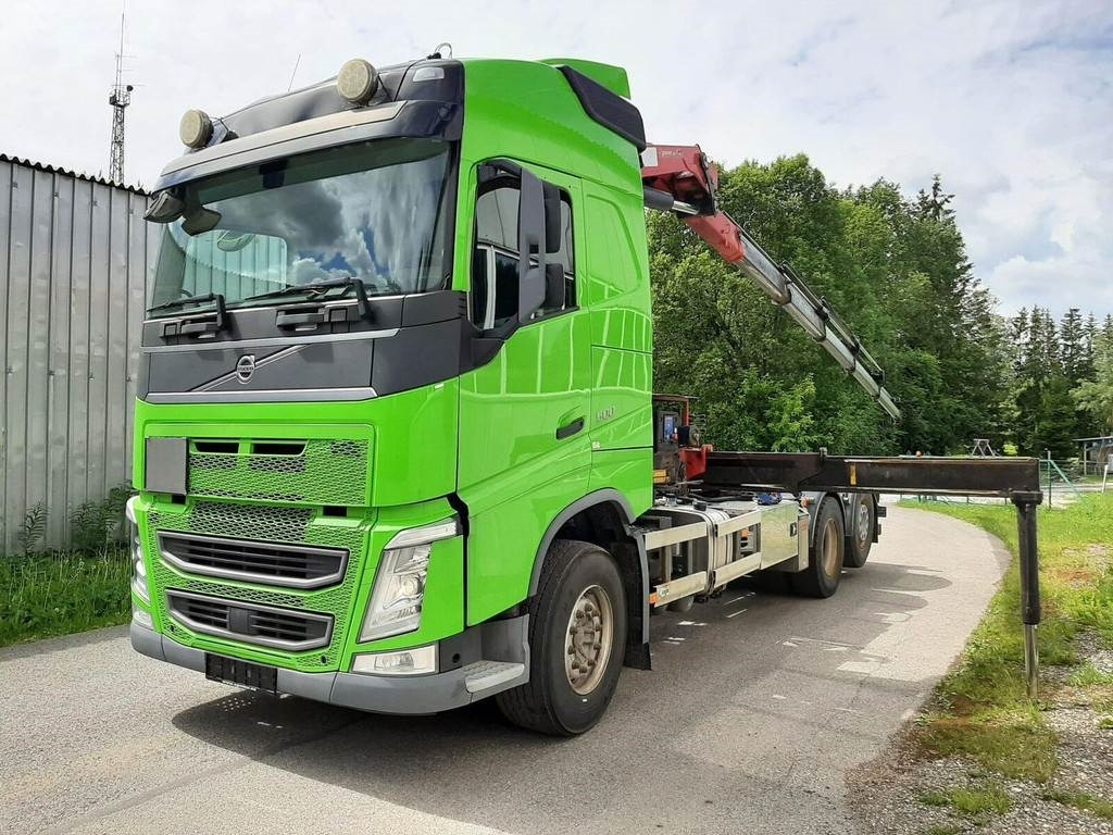 Volvo FH500 6X2 PALIFT + HMF 2120 K5 - Camião polibenne: foto 1 Volvo FH500 6X2 PALIFT + HMF 2120 K5 - Camião polibenne: foto 1