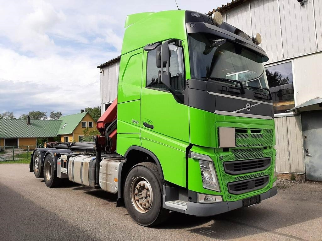 Volvo FH500 6X2 PALIFT + HMF 2120 K5 - Camião polibenne: foto 4 Volvo FH500 6X2 PALIFT + HMF 2120 K5 - Camião polibenne: foto 4