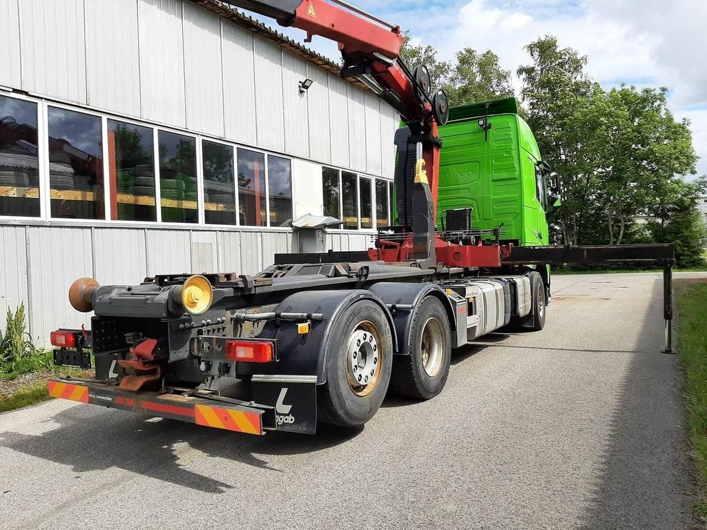 Volvo FH500 6X2 PALIFT + HMF 2120 K5 - Camião polibenne: foto 3 Volvo FH500 6X2 PALIFT + HMF 2120 K5 - Camião polibenne: foto 3