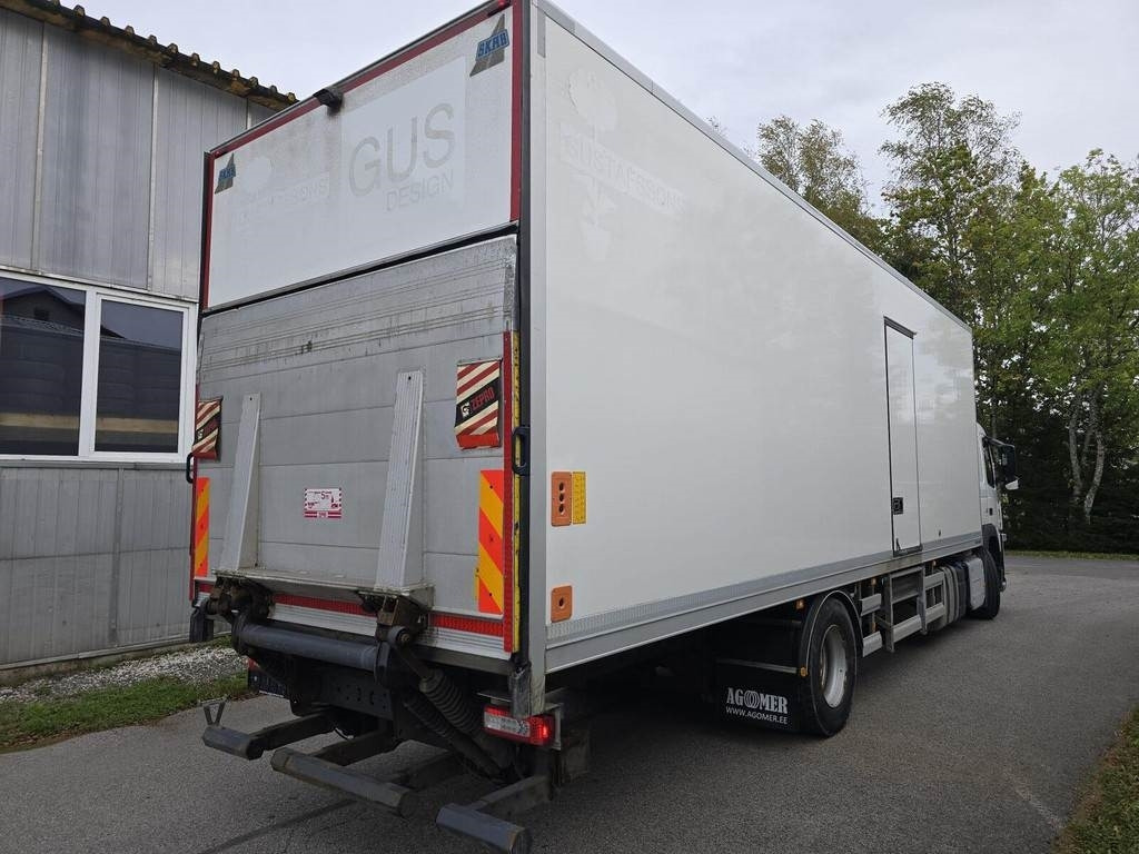 Volvo FM330 4X2 - Camião furgão: foto 4 Volvo FM330 4X2 - Camião furgão: foto 4