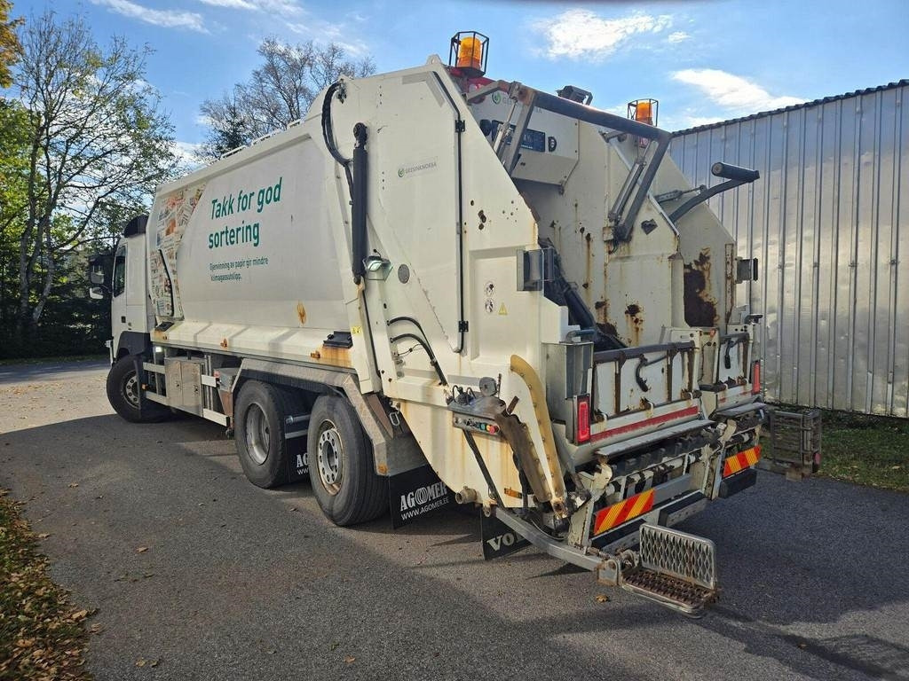 Volvo FM410 6X2 2-CHAMBERS EURO6 - Caminhão de lixo: foto 2 Volvo FM410 6X2 2-CHAMBERS EURO6 - Caminhão de lixo: foto 2