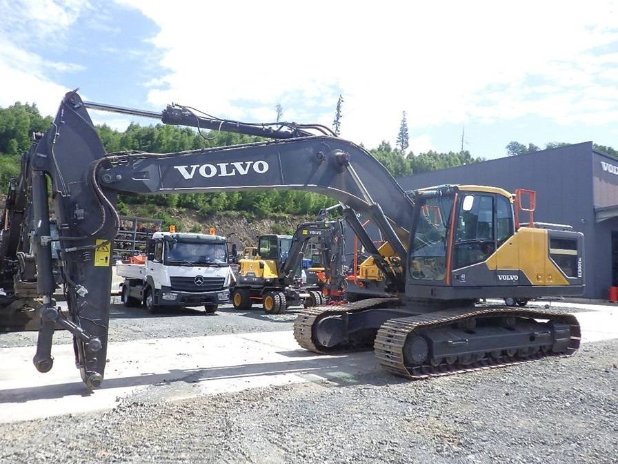 Volvo EC 300 E - Escavadora de rastos: foto 1 Volvo EC 300 E - Escavadora de rastos: foto 1