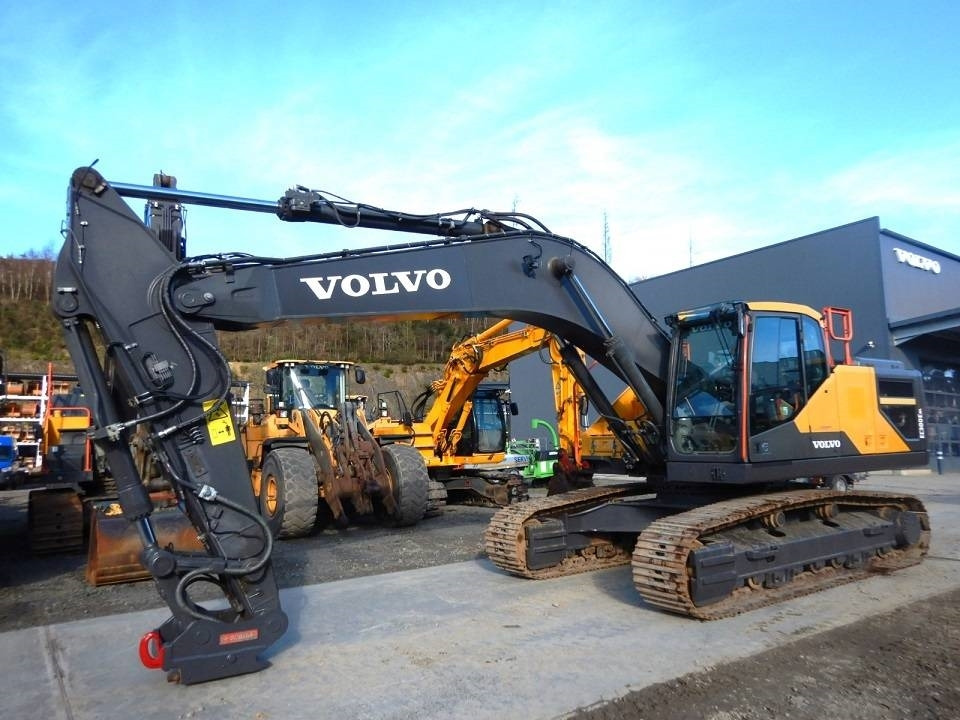 Volvo EC 300 E - Escavadora de rastos: foto 1 Volvo EC 300 E - Escavadora de rastos: foto 1