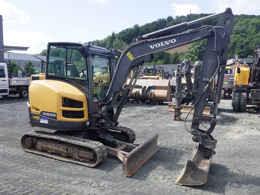 Volvo EC 35 D - Mini escavadeira: foto 2 Volvo EC 35 D - Mini escavadeira: foto 2