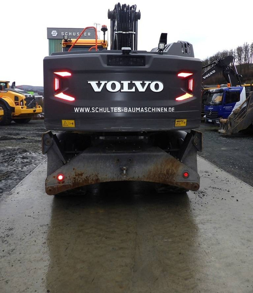 Escavadeira de rodas Volvo EW 180 E: foto 6 Escavadeira de rodas Volvo EW 180 E: foto 6