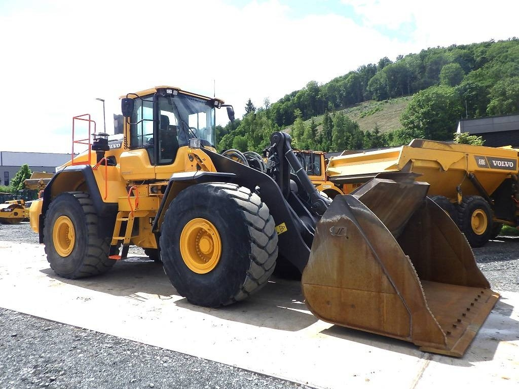 Volvo L 220 H - Pá carregadora de rodas: foto 3 Volvo L 220 H - Pá carregadora de rodas: foto 3