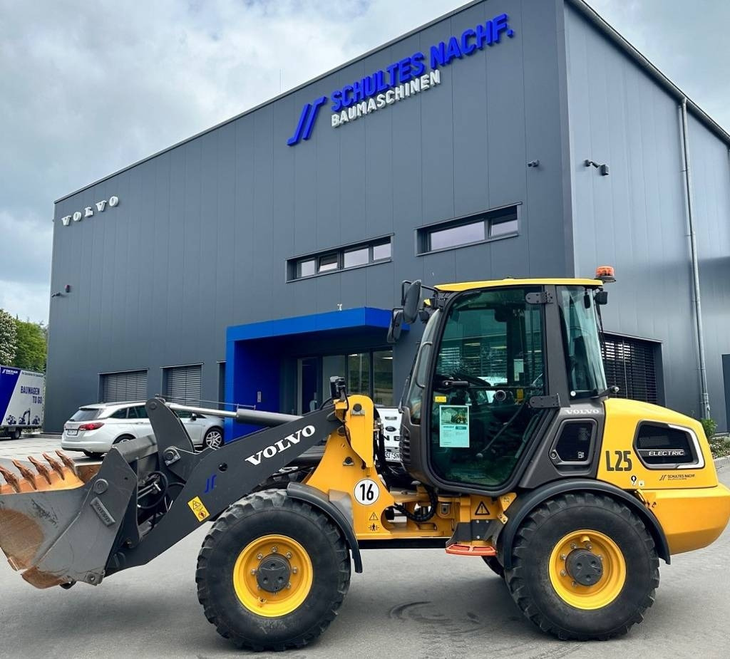 Volvo L 25 Electric - Pá carregadora de rodas: foto 1 Volvo L 25 Electric - Pá carregadora de rodas: foto 1