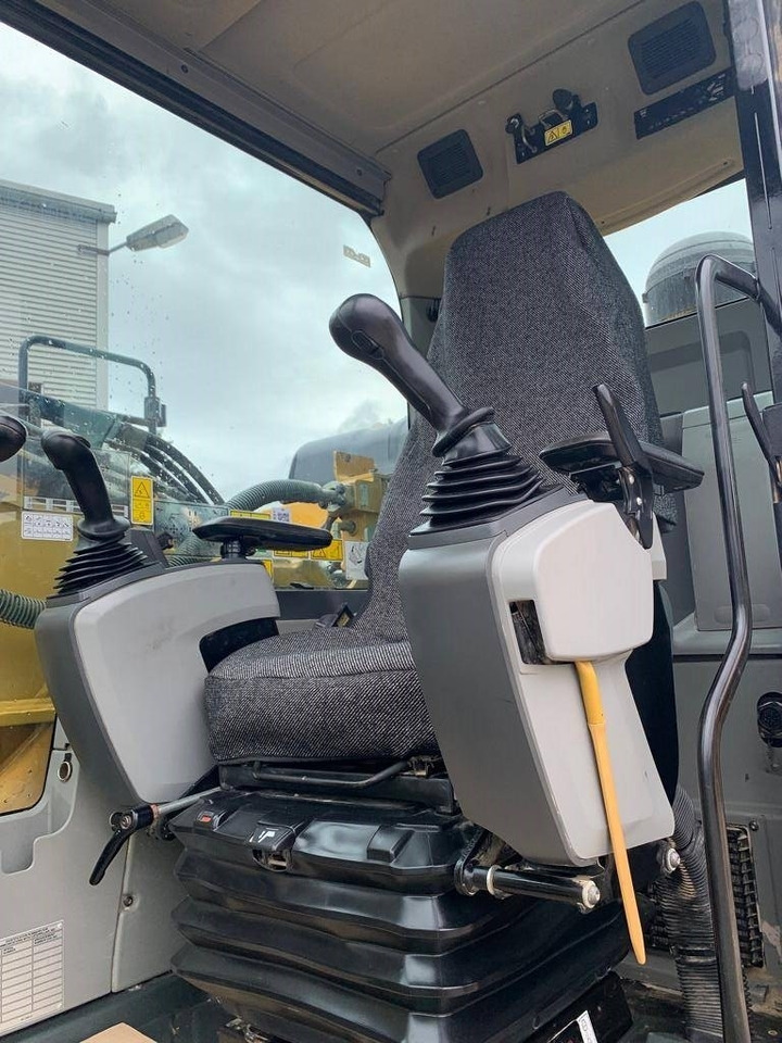 Escavadora de rastos CAT 330FLN VAH: foto 10