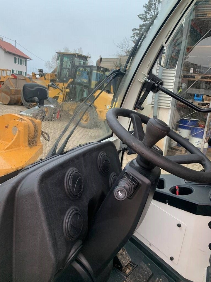 Pá carregadora de rodas Liebherr L506 Compact G8.0-D ( 5x available ): foto 10