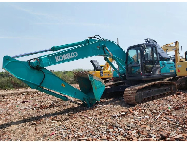 2020 KOBELCO SK210 - Escavadora de rastos: foto 3 2020 KOBELCO SK210 - Escavadora de rastos: foto 3