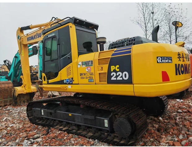 2021 Komatsu PC220-8 - Escavadora de rastos: foto 2 2021 Komatsu PC220-8 - Escavadora de rastos: foto 2